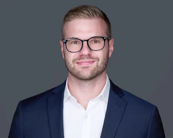 Executive headshot 4 Main Line